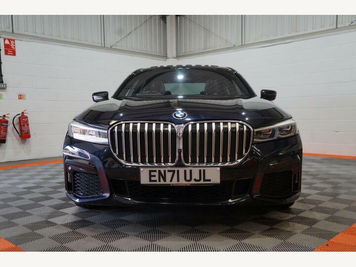 BMW 7 Series 3.0 745Le 12Kwh M Sport Xdrive Euro 6 Ss 4 EN71UJL Black #6