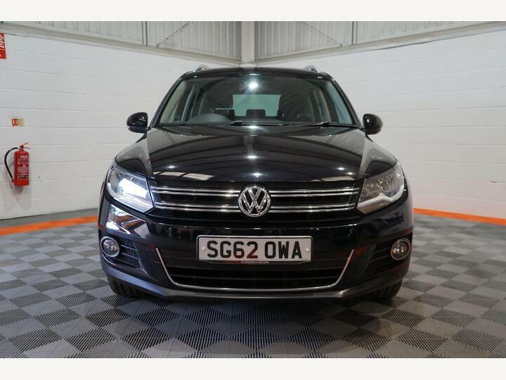 Volkswagen Tiguan 2.0 Tdi Bluemotion Tech Se 2Wd Euro 5 Ss Black #6