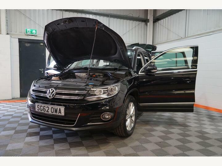 Volkswagen Tiguan Estate 2.0Tdi Bluemotion Tech Se 4Motion Dsg 2012 White #14
