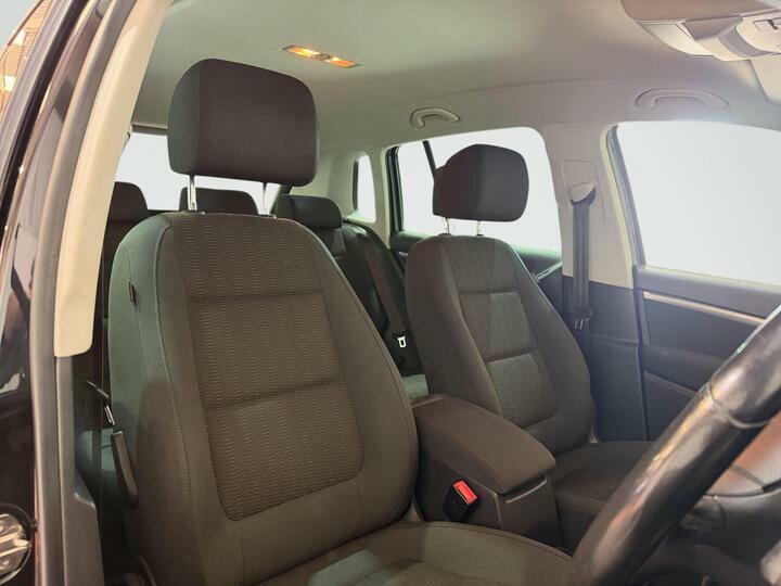 Volkswagen Tiguan Estate 2.0Tdi Bluemotion Tech Se 4Motion Dsg 2012 White #9