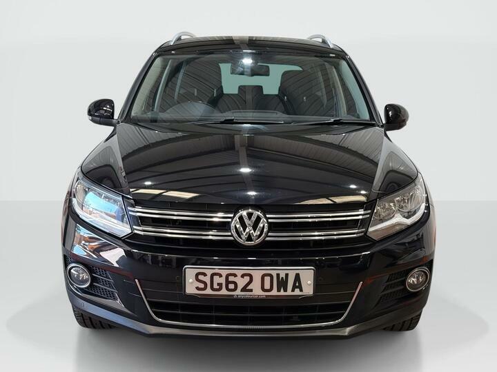 Volkswagen Tiguan Estate 2.0Tdi Bluemotion Tech Se 4Motion Dsg 2012 White #17