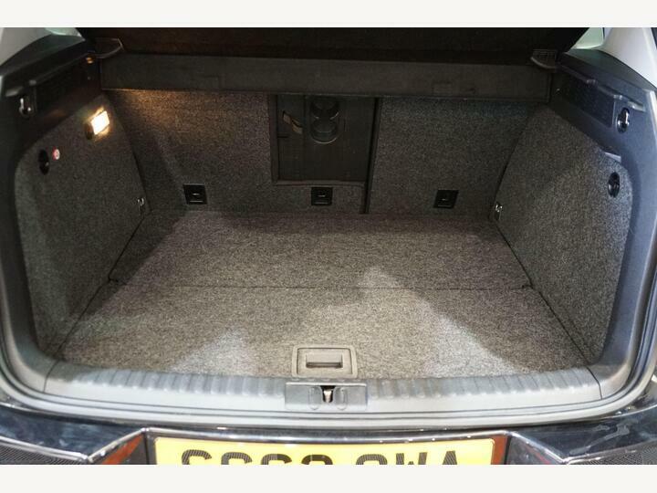 Volkswagen Tiguan Estate 2.0Tdi Bluemotion Tech Se 4Motion Dsg 2012 White #52
