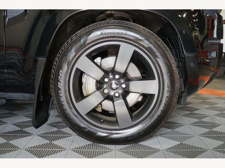 Land Rover Defender 110 3.0 D300 Mhev X-dynamic Hse 4Wd Euro 6 Ss YF23OCC Black #4