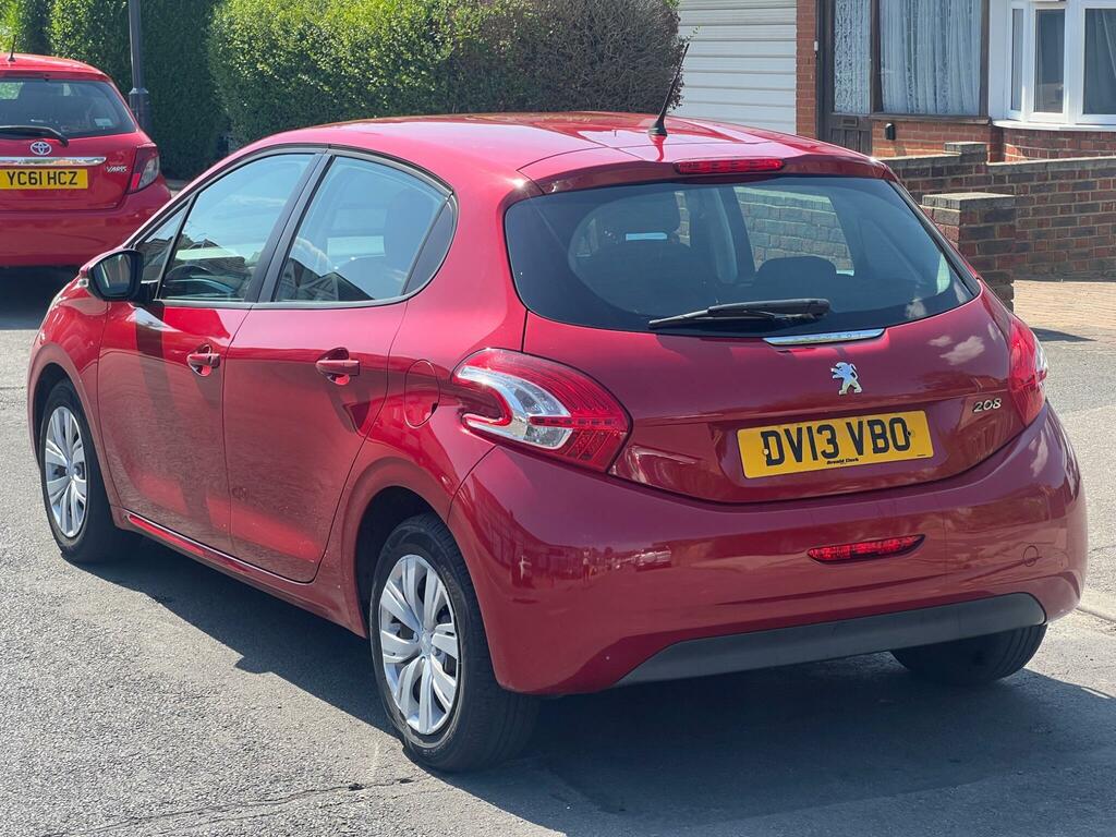 Peugeot 208 Access White #5