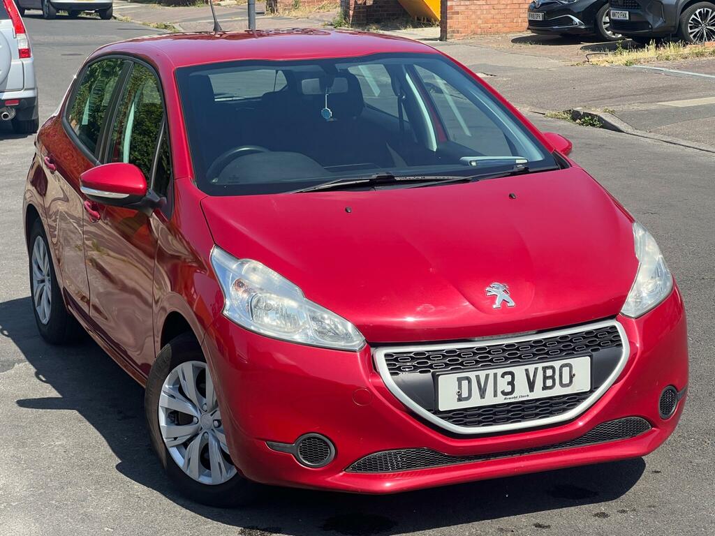 Peugeot 208 Access White #19