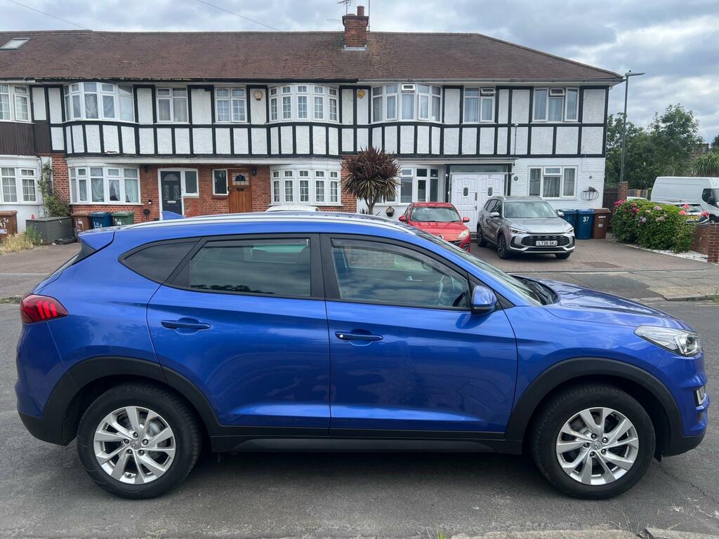 Hyundai Tucson Se Nav White #7