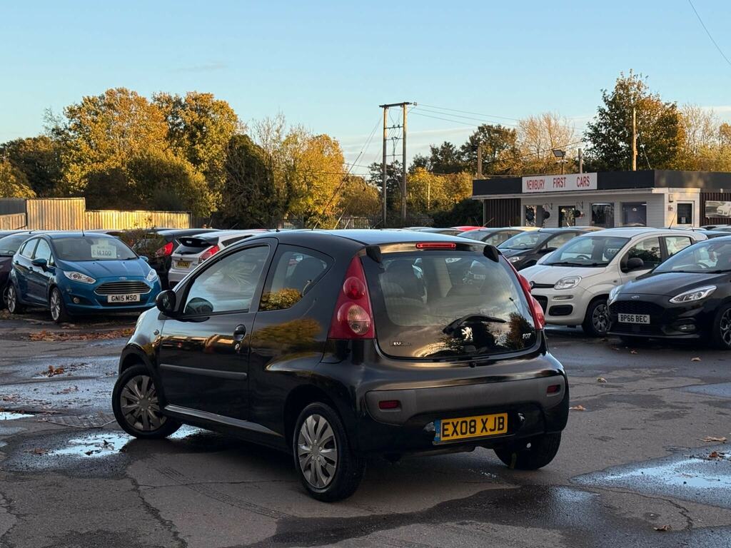 Peugeot 107 1.0 12V Urban Euro 4 Black #4