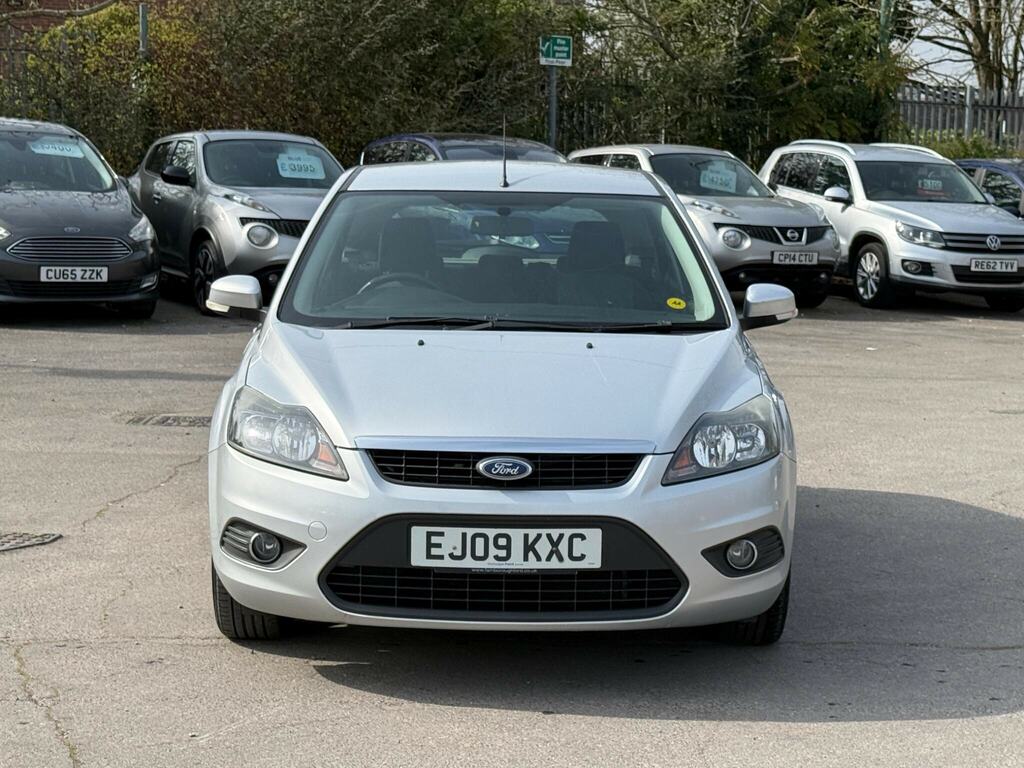 Ford Focus 1.6 Zetec EJ09KXC Silver #2