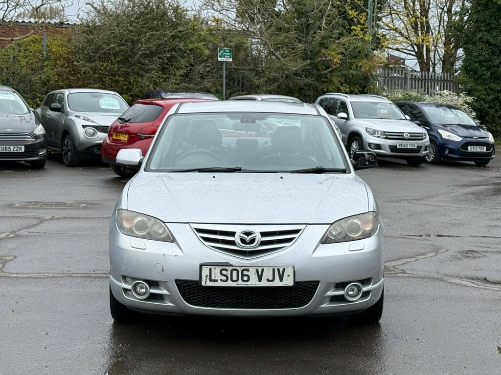 Mazda 3 2.0 Sport  #2