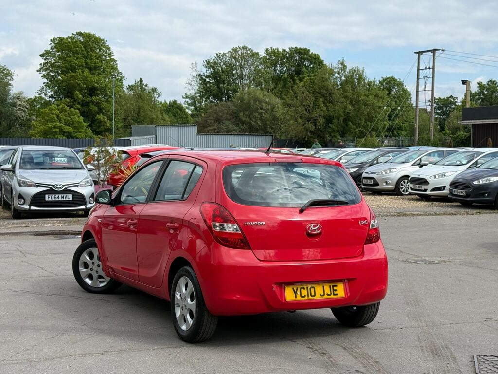 Hyundai I20 1.2 Comfort Euro 4 Red #5