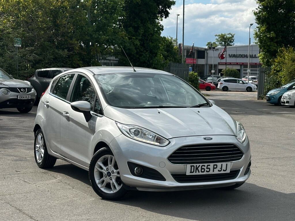 Ford Fiesta 1.0T Ecoboost Zetec Euro 6 Ss Silver