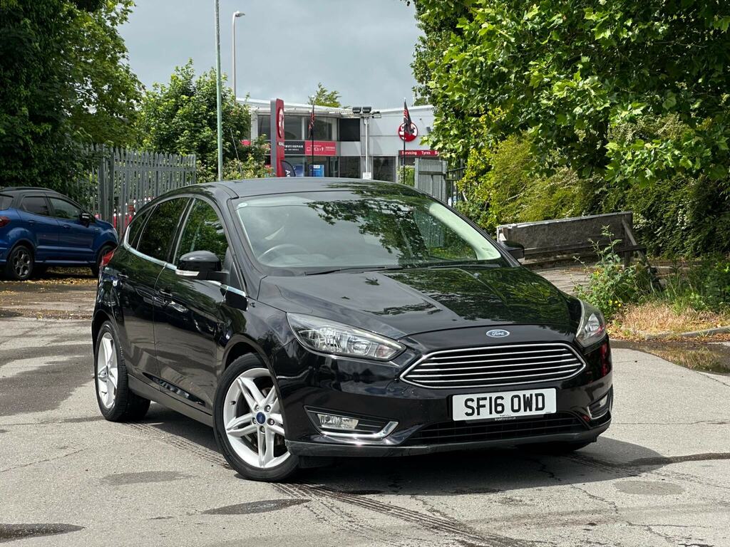 Ford Focus 1.0T Ecoboost Titanium Euro 6 Ss Black