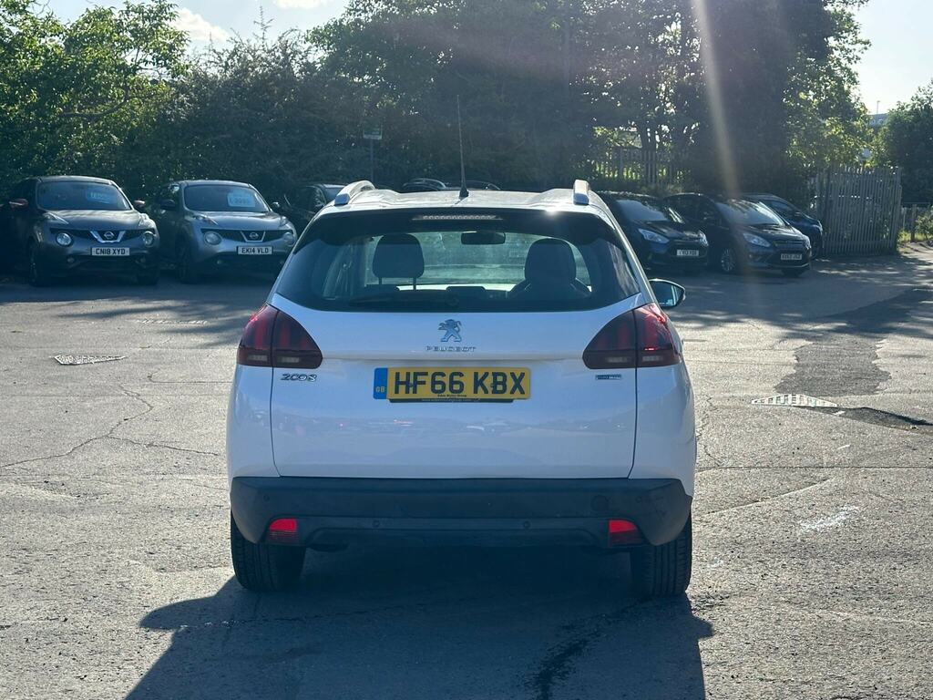 Peugeot 2008 1.2 Puretech Active Euro 6 HF66KBX #5
