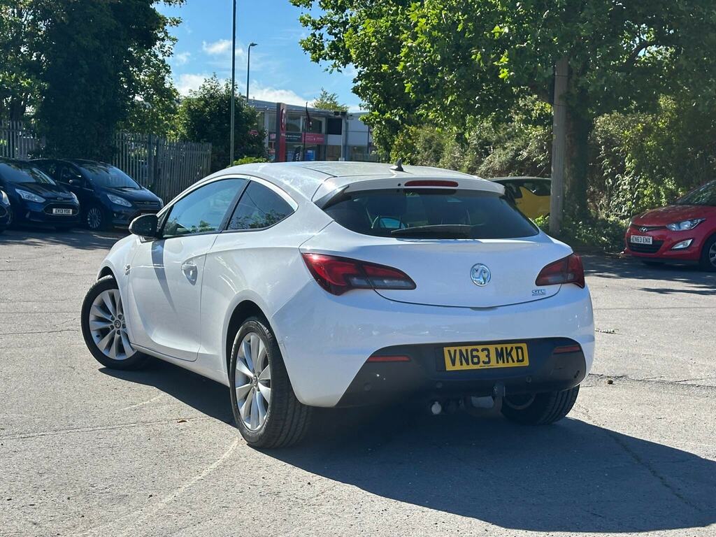 Vauxhall Astra GTC 1.7 Cdti Ecoflex 109G Sri Euro 5 Ss White #4