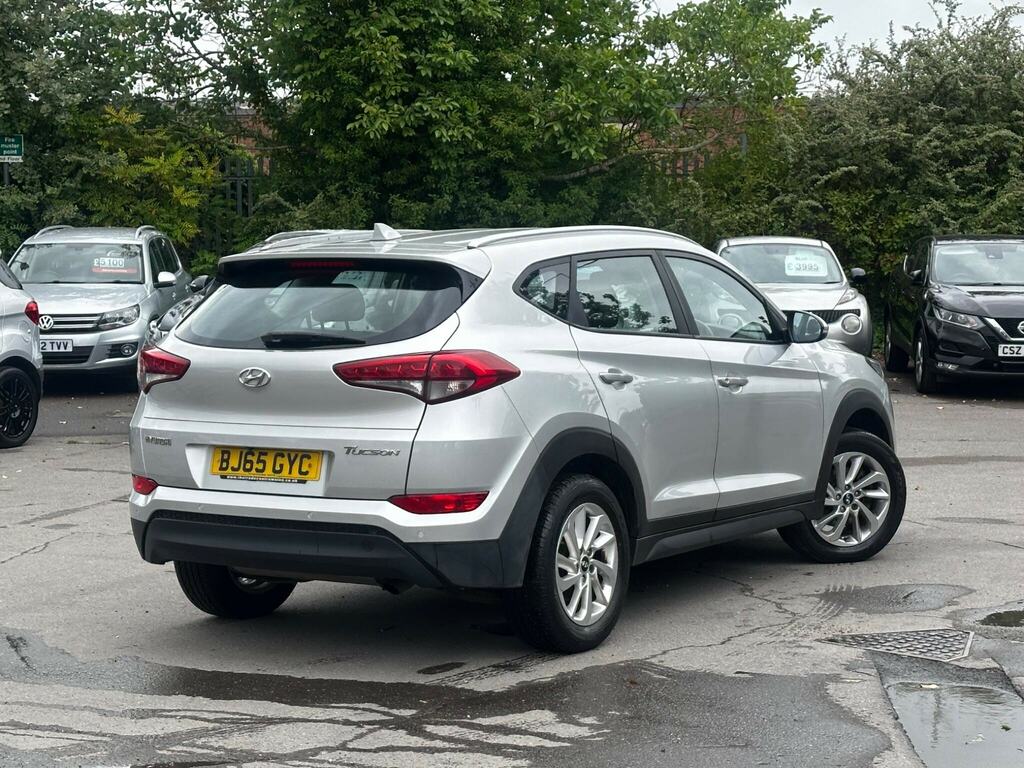 Hyundai Tucson 1.7 Crdi Blue Drive Se Nav Euro 6 Ss BJ65GYC #6