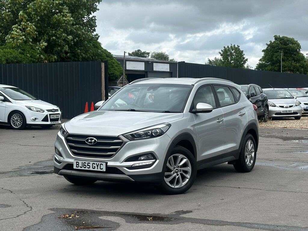 Hyundai Tucson 1.7 Crdi Blue Drive Se Nav Euro 6 Ss BJ65GYC #3