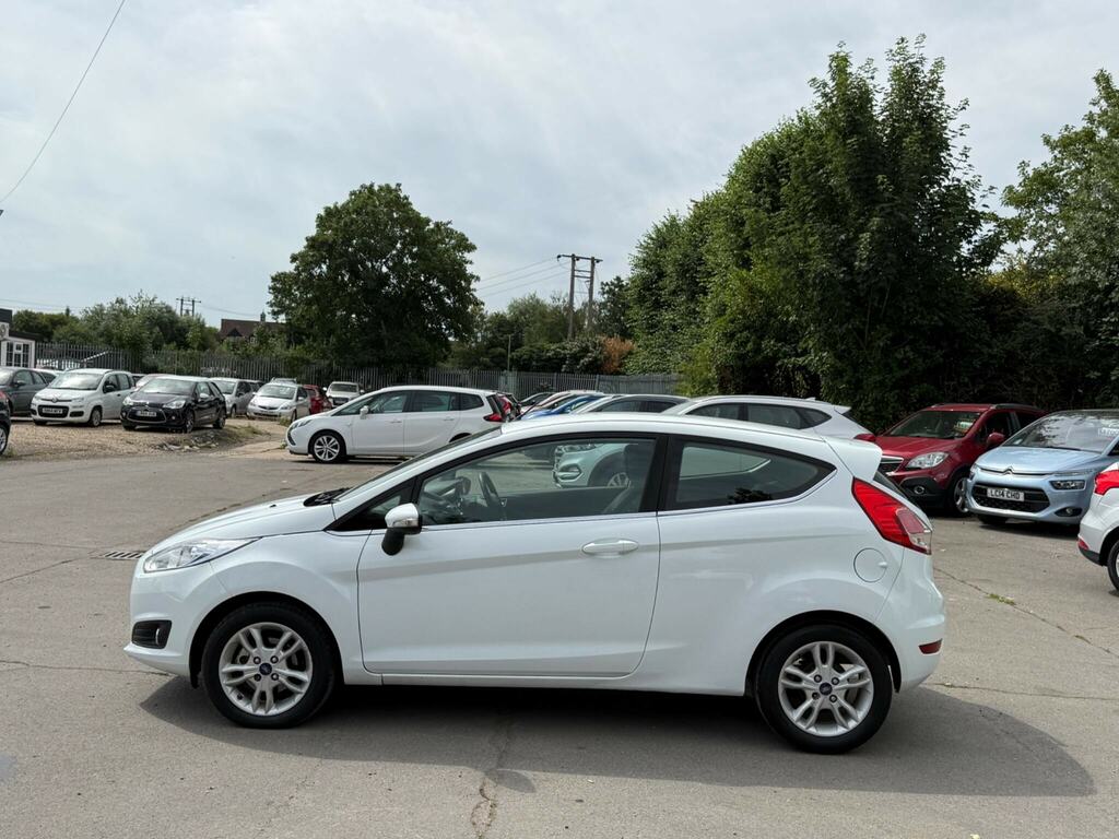 Ford Fiesta 1.25 Zetec Euro 5 White #4