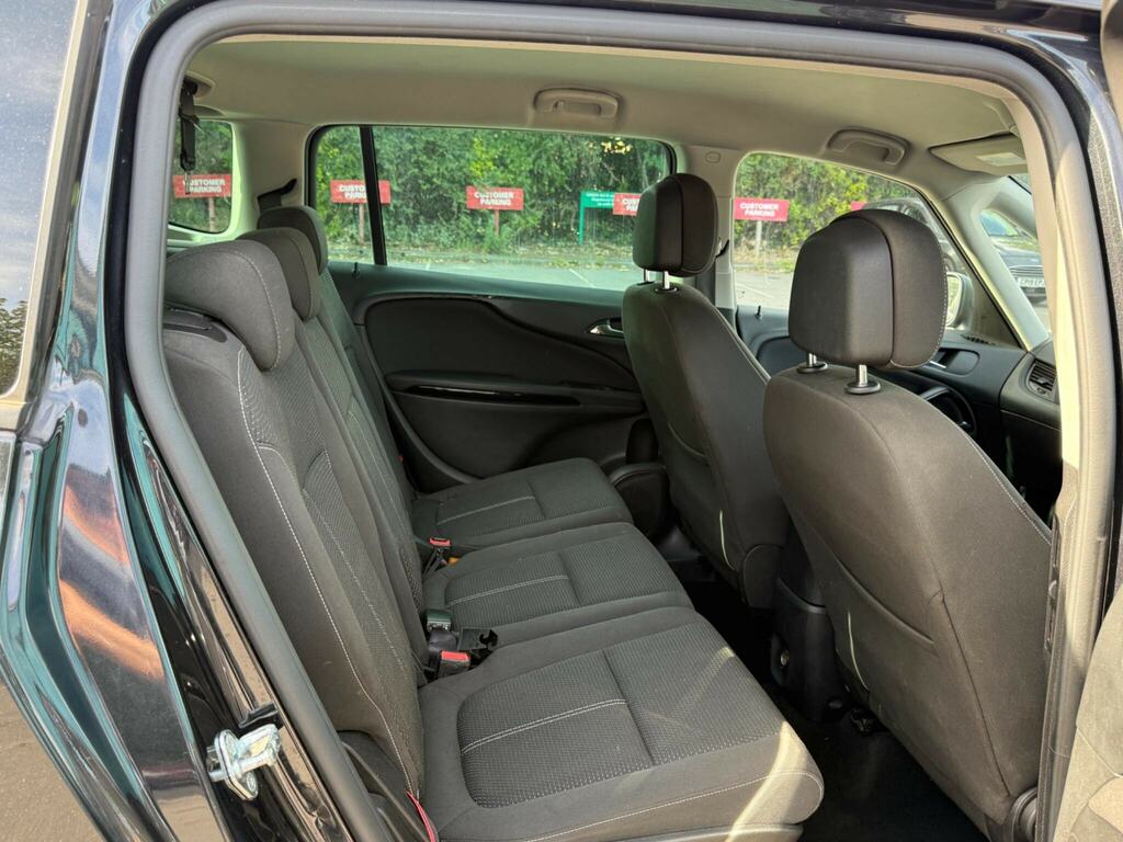 Vauxhall Zafira Tourer Tourer 2.0 Cdti Sri 7 Seats Red #14