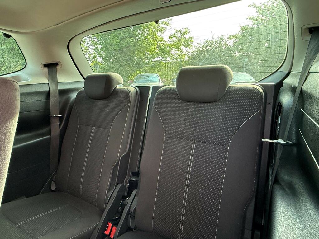 Vauxhall Zafira Tourer Tourer 2.0 Cdti Sri 7 Seats Red #10