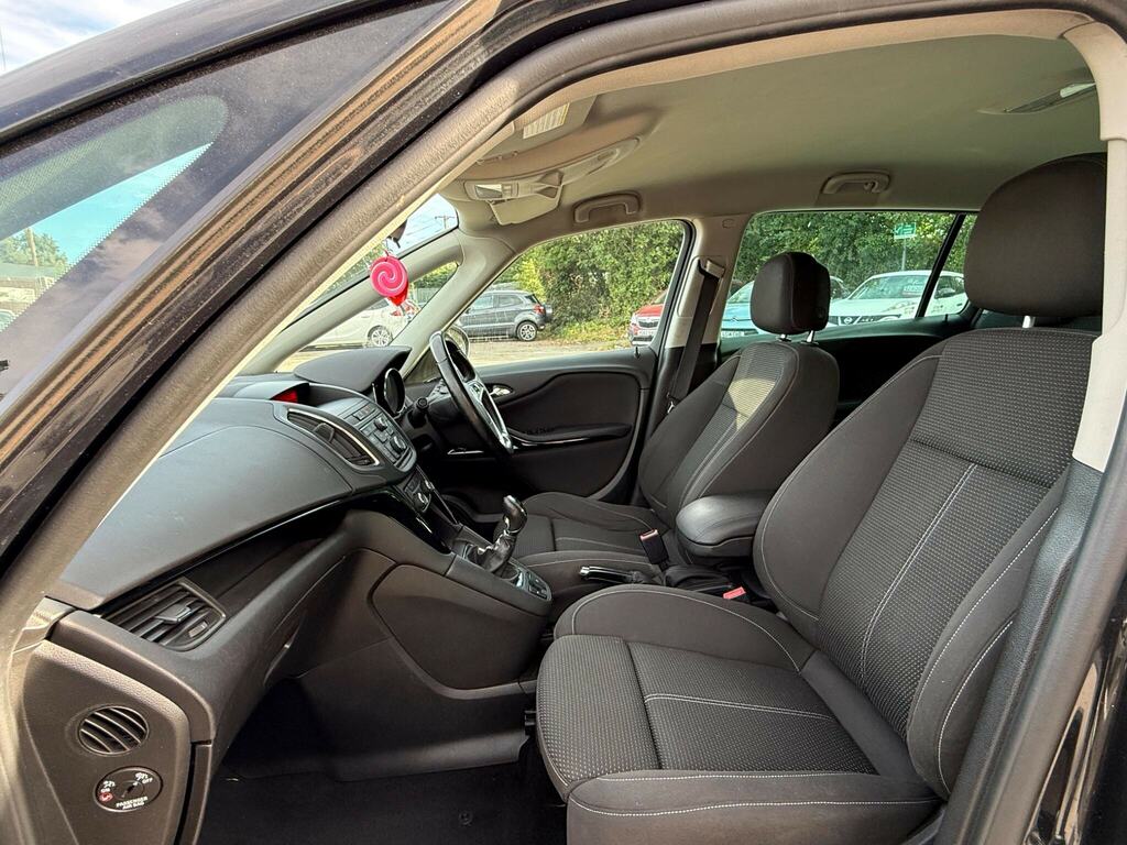 Vauxhall Zafira Tourer Tourer 2.0 Cdti Sri 7 Seats Red #12