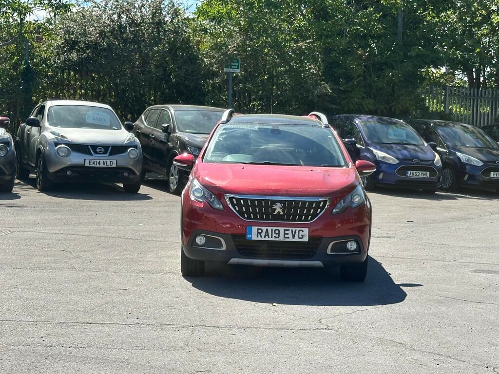 Peugeot 2008 1.2 Puretech Allure Premium Euro 6 Ss #2