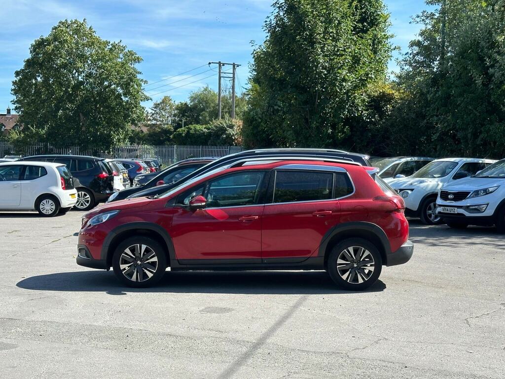 Peugeot 2008 1.2 Puretech Allure Premium Euro 6 Ss  #3
