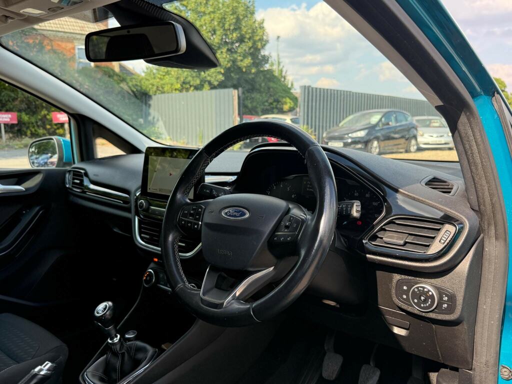 Ford Fiesta #18