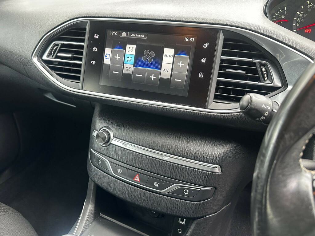 Peugeot 308 Hatchback Black #16