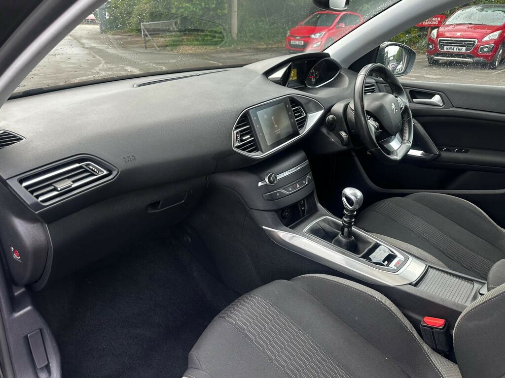 Peugeot 308 Hatchback Black #10