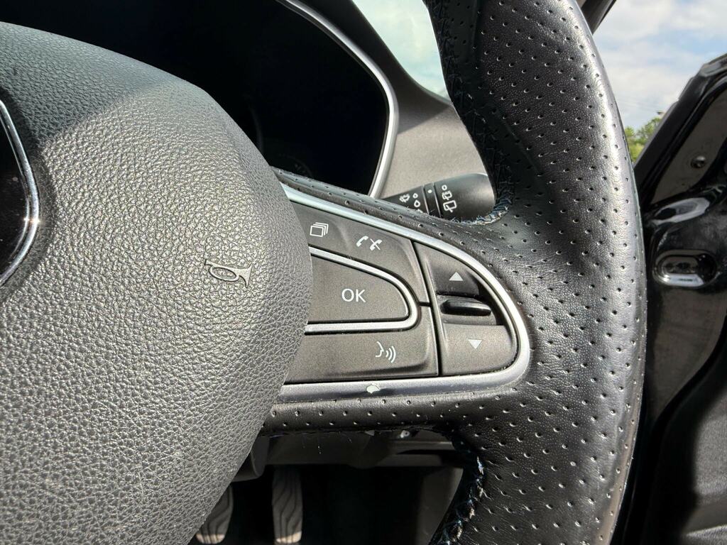 Renault Megane 1.6 Dynamique Vvt 110 Bhp Black #28