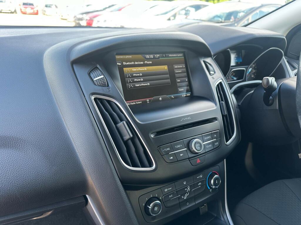 Ford Focus 1.6 Tdci Dpf Sport Silver #22