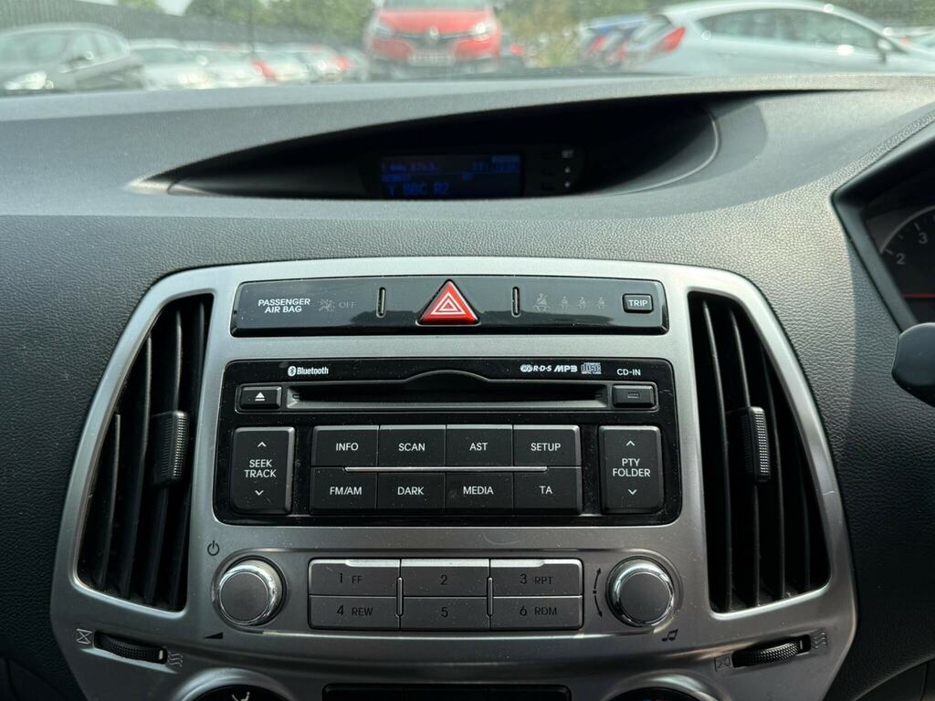 Hyundai I20 Grey #18