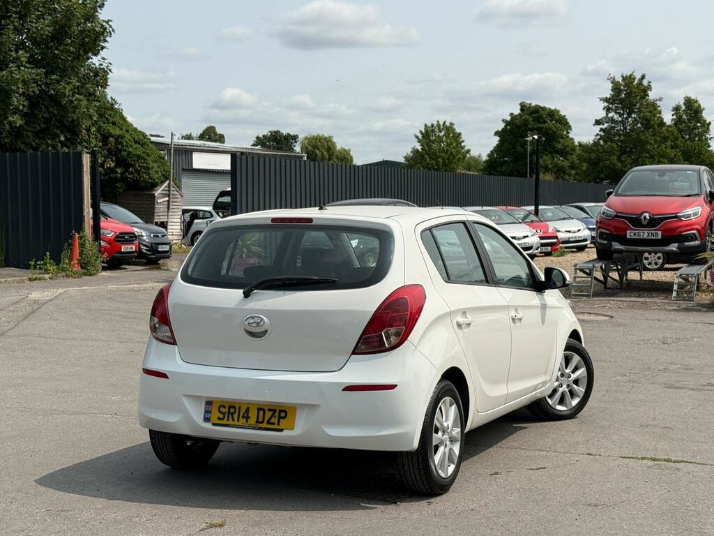 Hyundai I20 1.2 Active Euro 5 White #6