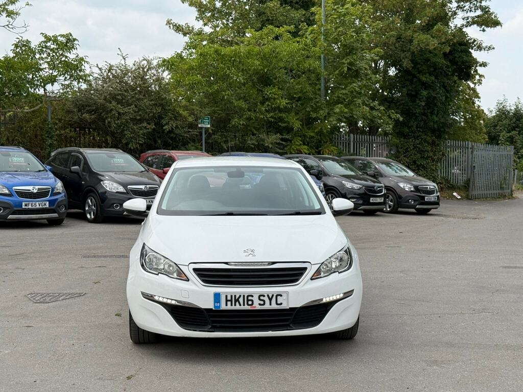 Peugeot 308 SW 1.2 Puretech Active Estate Euro 6 White #2