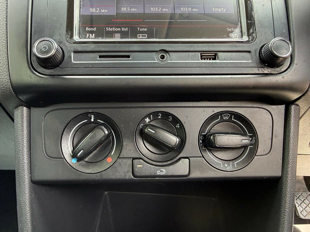Volkswagen Polo 1.2 E Silver #23