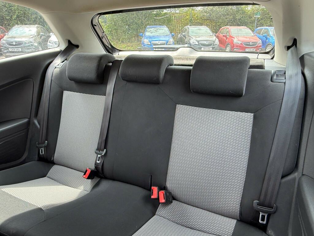Volkswagen Polo 1.2 E Silver #13