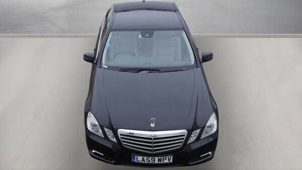 Mercedes-Benz E Class 3.0 E350 Cdi V6 Blueefficiency Avantgarde G-tronic Black #2