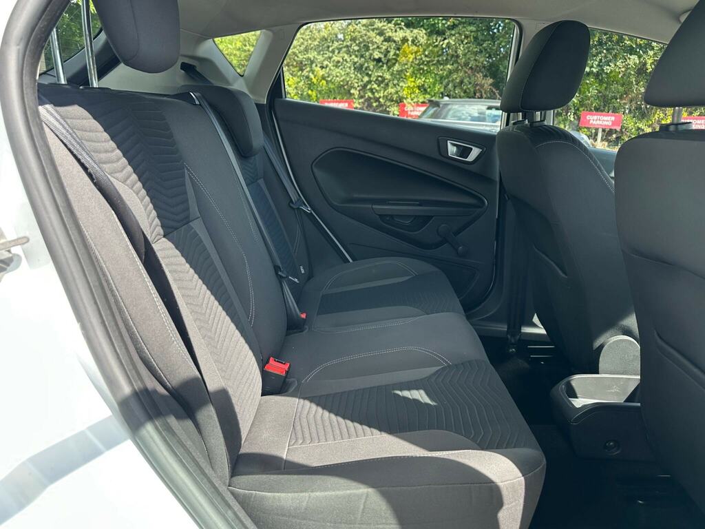 Ford Fiesta 1.25 Style Red #15