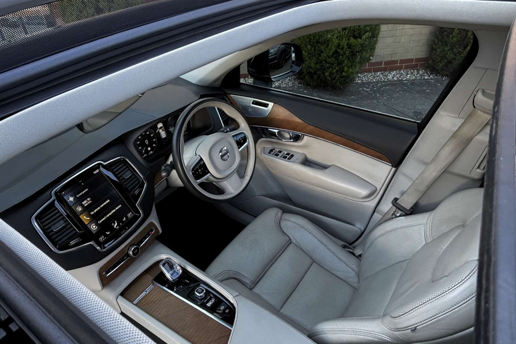 Volvo XC90 2.0H T8 Twin Engine 11.6Kwh Inscription Pro Suv Pe #4