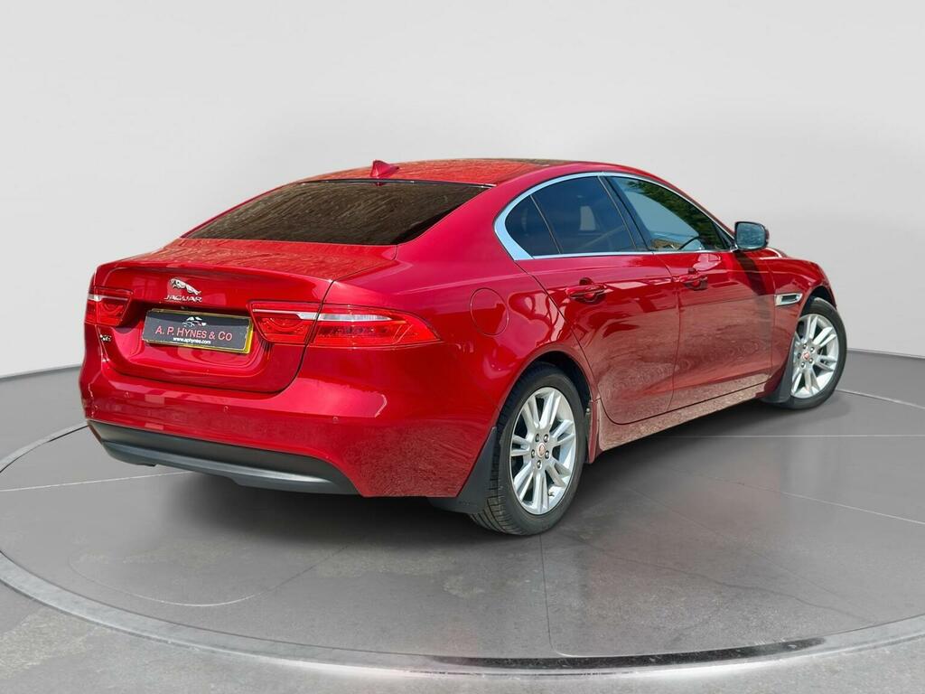 Jaguar XE 2.0 Gtdi Prestige Euro 6 Ss Red #5