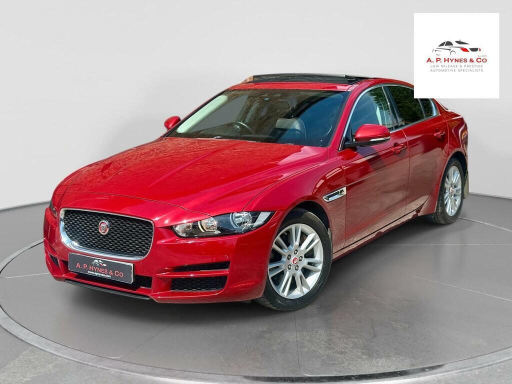 Jaguar XE 2.0 Gtdi Prestige Euro 6 Ss Red