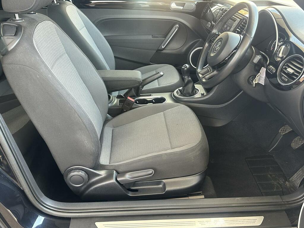 Volkswagen Beetle Hatchback White #12