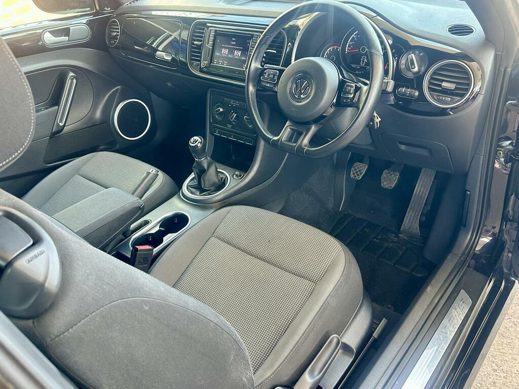 Volkswagen Beetle Hatchback White #11