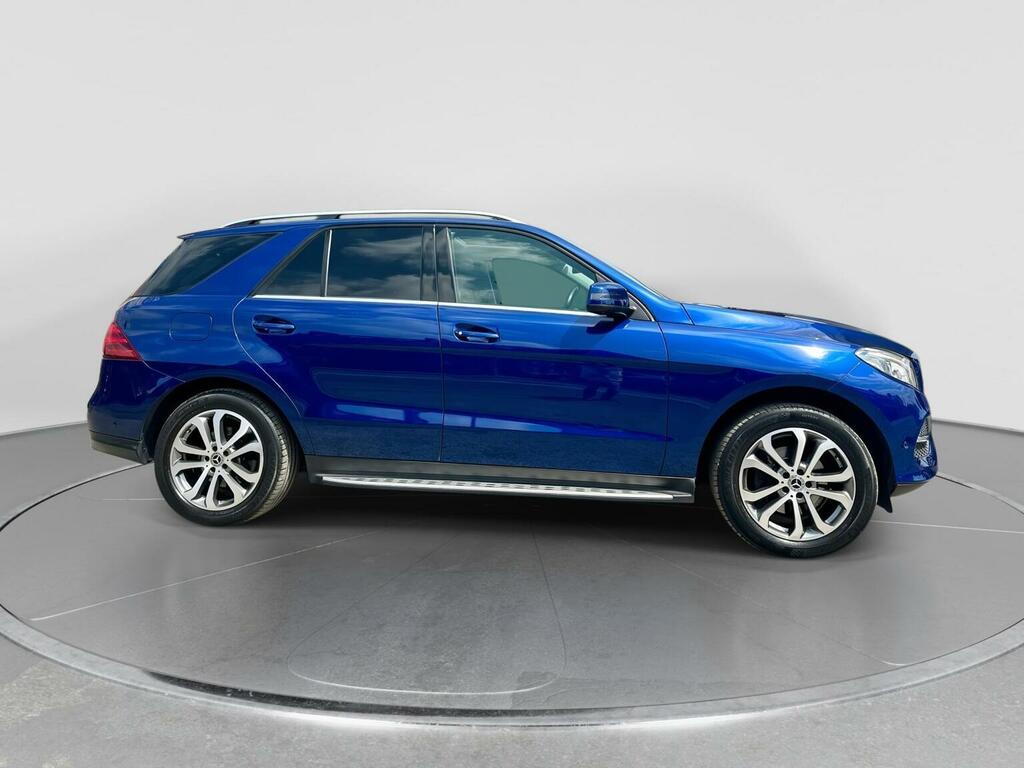Mercedes-Benz GLE Class Black #16