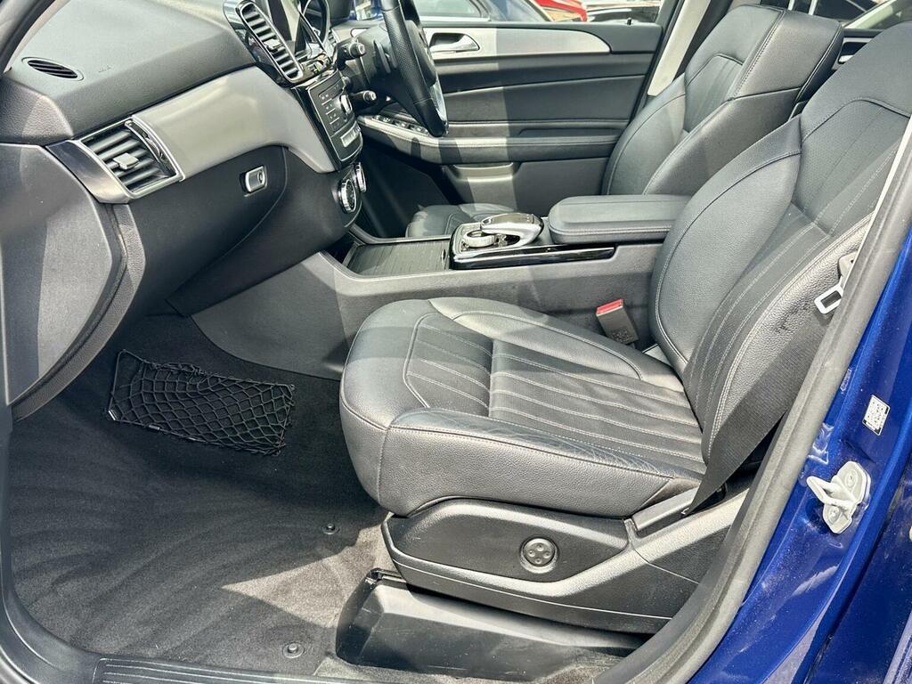 Mercedes-Benz GLE Class Black #23
