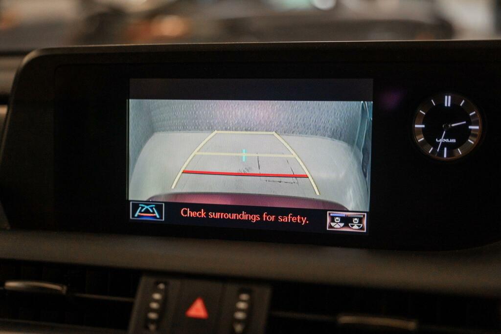 Lexus ES 2.5 Takumi Saloon Hybrid E Cvt Euro 6 Black #41