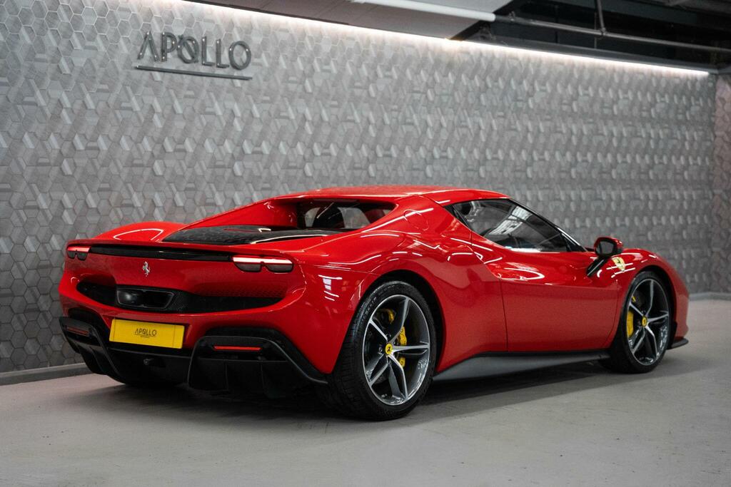 Ferrari 296 GTB 3.0T V6 7.45Kwh F1 Dct Euro 6 Ss Red #6