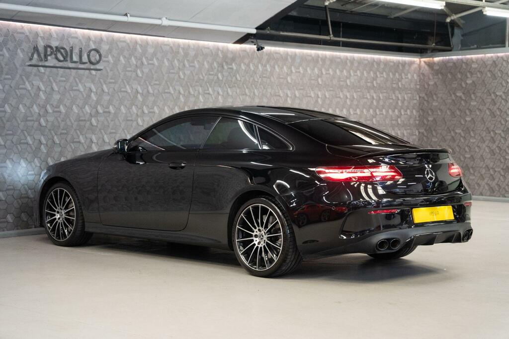 Mercedes-Benz E Class E220d 4Matic Amg Line Green #41