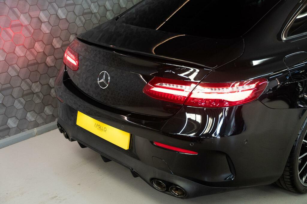 Mercedes-Benz E Class E220d 4Matic Amg Line Green #57