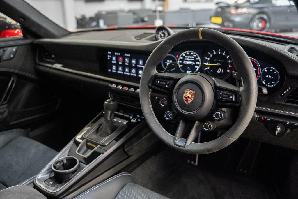 Porsche 911 St 2025 Black #27